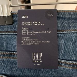 GAP Stretch Ankle Length Jeggings